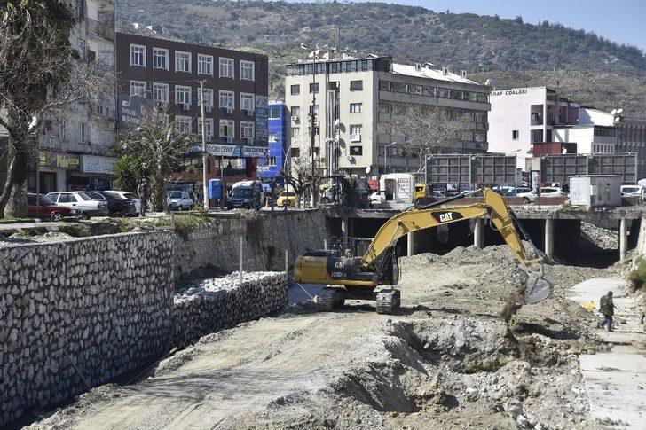 Söke çayı ıslah çalışmaları devam ediyor G3