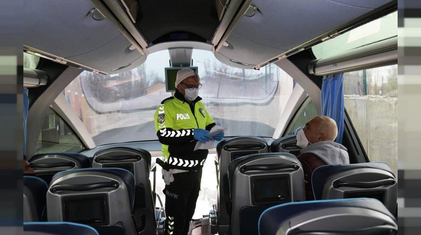 20 yaş altı ve 65 yaş üstüne seyahat yasağı var mı? Çocuklar ve yaşlılara seyahat etmek yasak mı? 