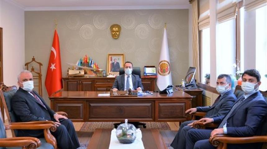 Diyanet İşleri Başkanlığı müfettişlerinden, Vali Şentürk’e ziyaret