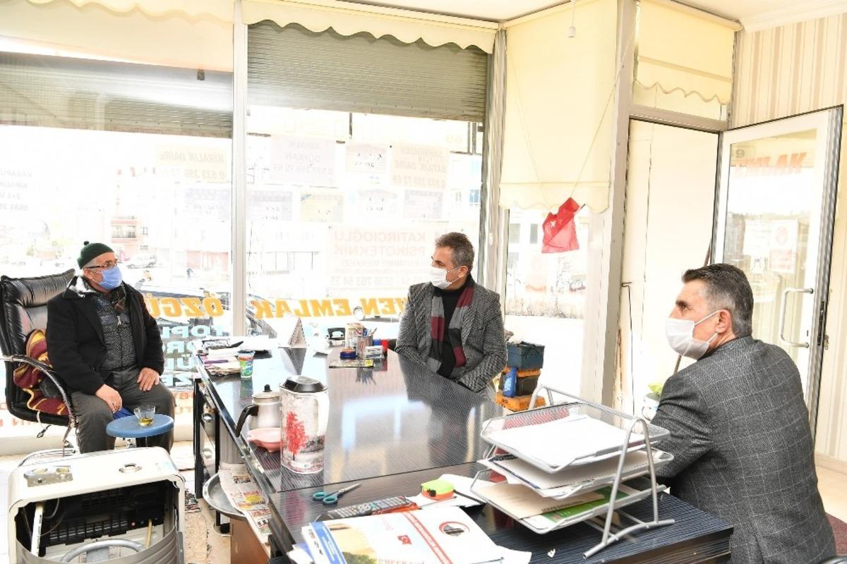 Başkan K&ouml;se, esnafı dinliyor