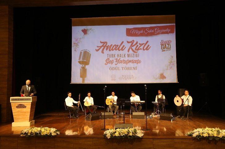 Analı kızlı ses yarışması ödül töreni düzenlendi G4