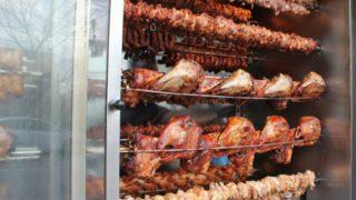 Babasının çiğ kelleyi ısırmasıyla başlandı! 20 yıllık lezzet sırrı