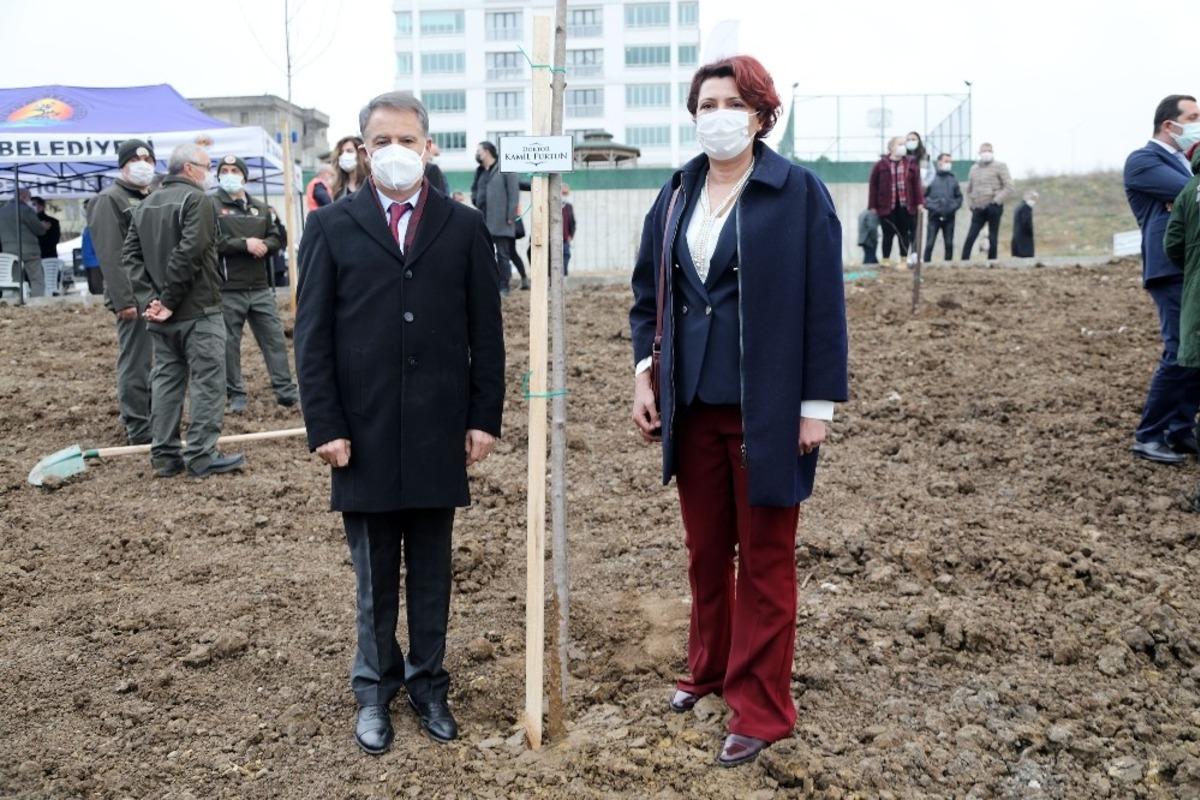 Hayatını kaybeden sağlık&ccedil;ıların isimleri Atakum&rsquo;da yaşayacak