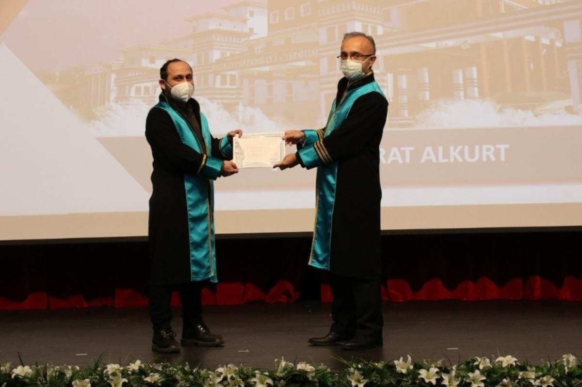 RTE&Uuml;&rsquo;n&uuml;n 15. kuruluş yıld&ouml;n&uuml;m&uuml; kutlamaları