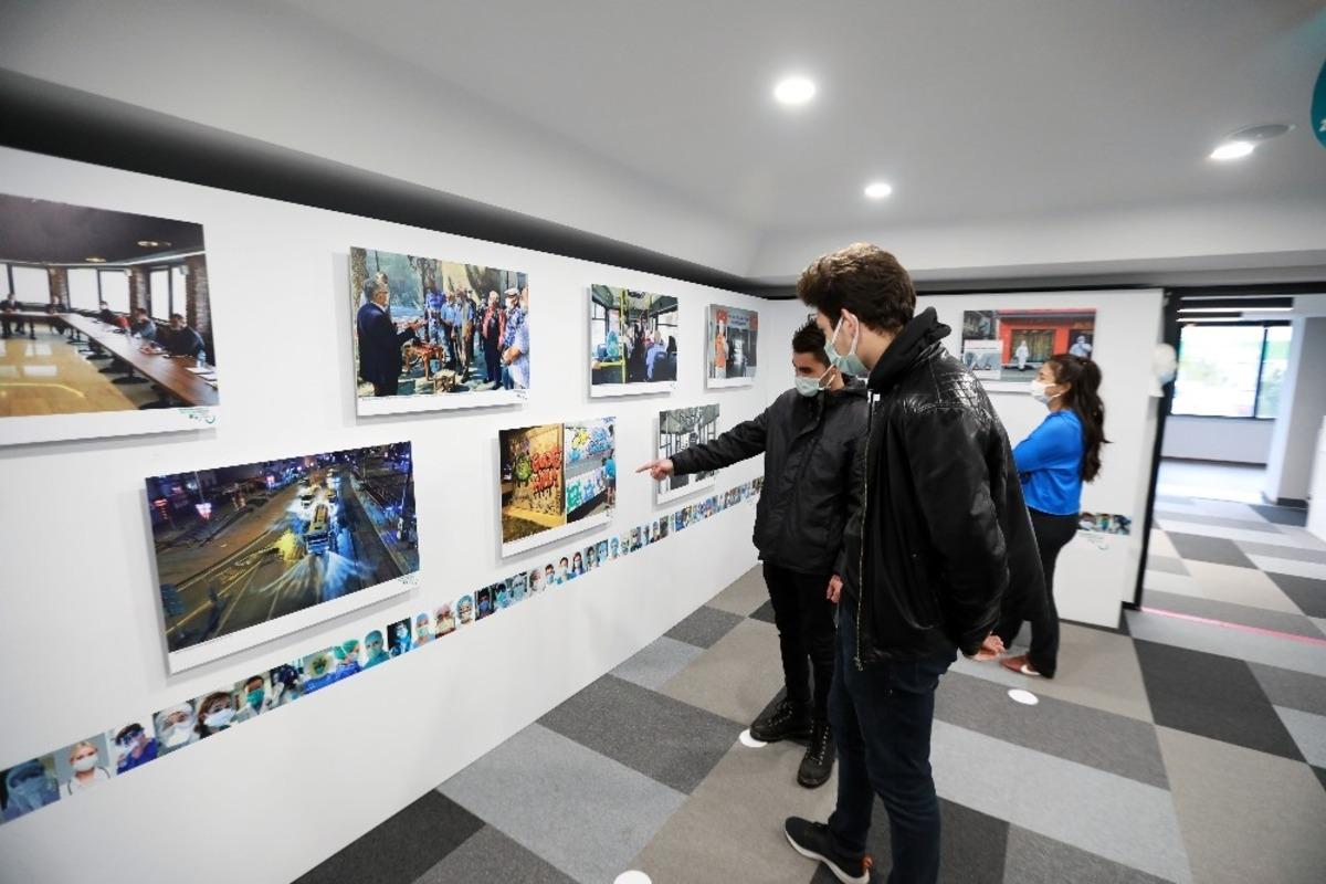 Pandemiyle 1 yıl sergisi ilgi g&ouml;r&uuml;yor