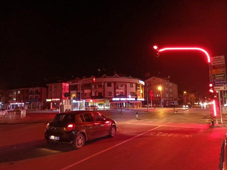 Düzce’de trafik lambalarına led ışık G1