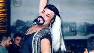 Kobra Murat bir anda peruğunu çıkarınca olay oldu