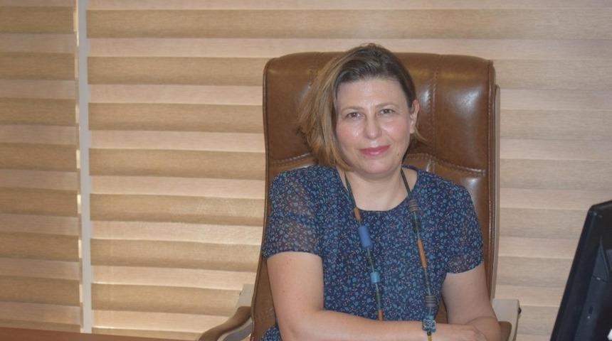 Op. Dr. &Ouml;zdamar: &ldquo;G&ouml;zkapağı sarkması mutsuzluğa neden oluyor&rdquo;