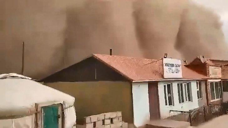 Kazakistan’da kum fırtınası! G2