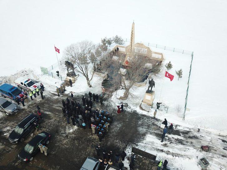 Sarıkamış’ta Çanakkale şehitleri anıldı G5