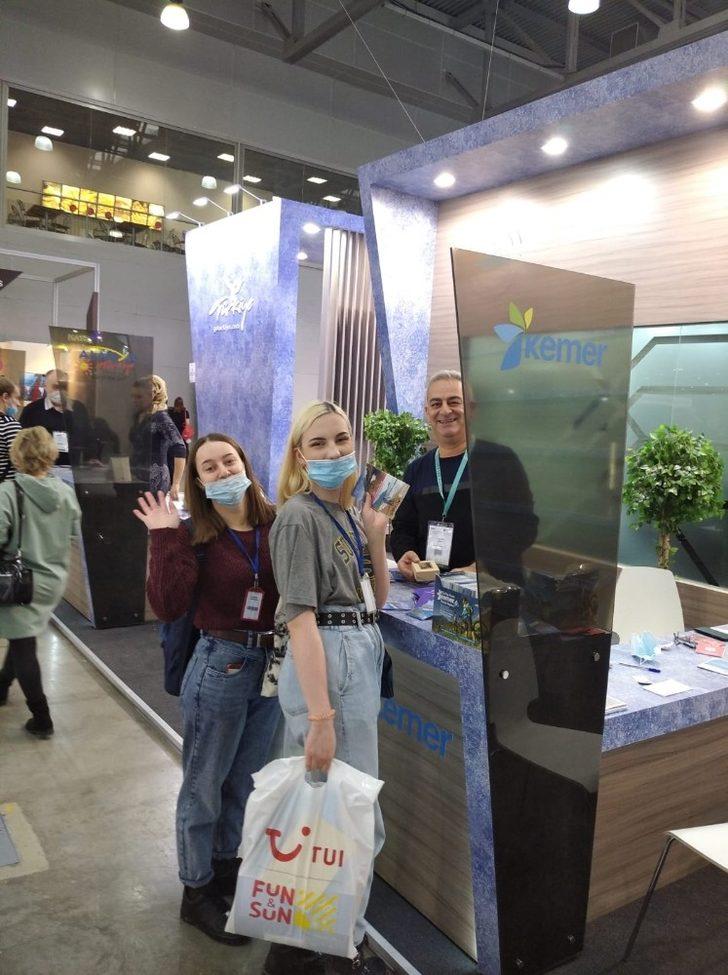 Rus turisler Kemer’i özlemiş G4