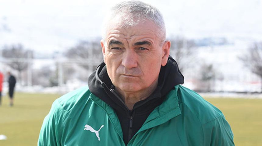 Rıza &Ccedil;alımbay: Taraftarsız ma&ccedil;lar tatsız tuzsuz