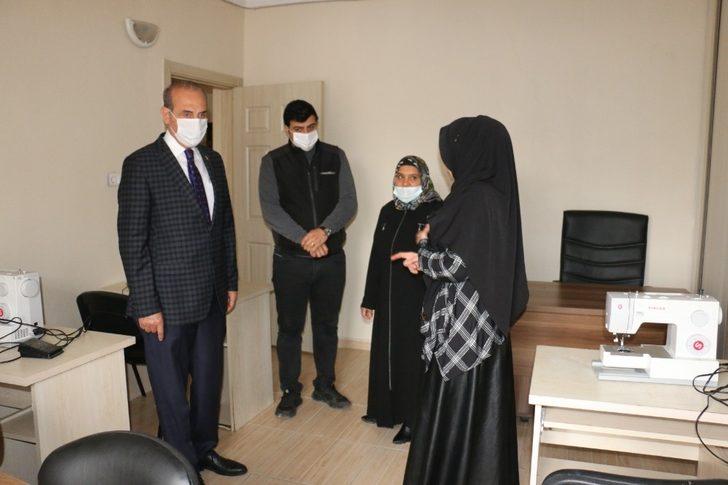 Yalçınkaya’dan kadın destek merkezine ziyaret G4