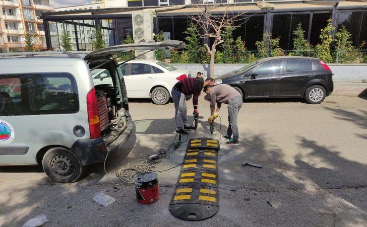 Siirt Belediyesi kazaların önüne geçmek için kasis çalışmalarını hızlandırdı G2