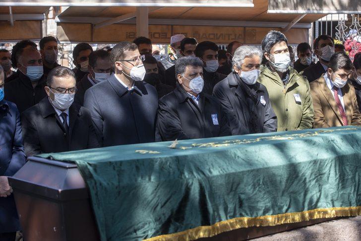 Almanya'da Kovid-19'dan vefat eden Erzurumlu halk ozanı Yusuf Polat son yolculuğuna uğurlandı G1