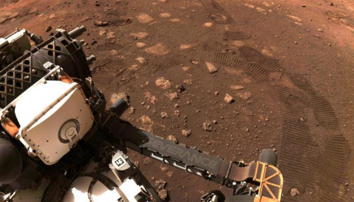 NASA, Mars kaşifi Perseverance'ın yüzeydeki ilerleyişinin ilk sesini yayınladı