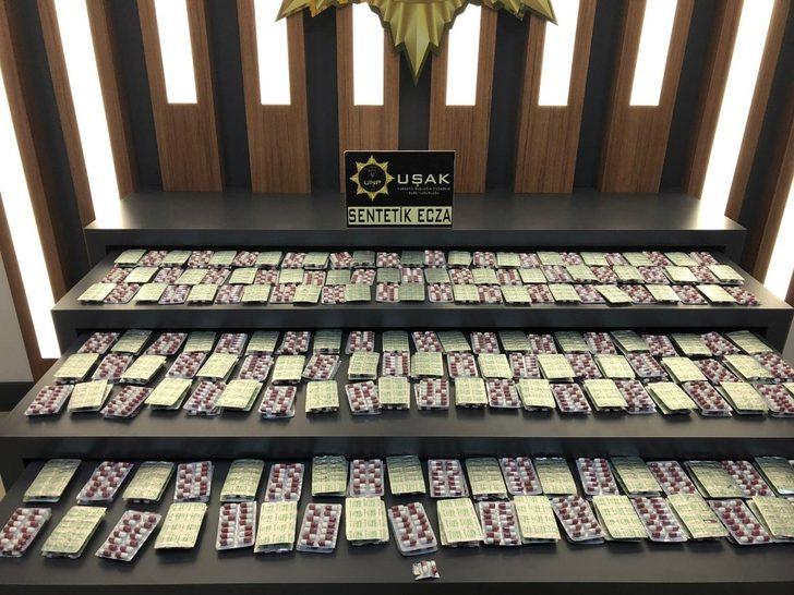 Uşak’ta narkotik ekipleri 4 bin 536 adet uyuştucu hap ele geçirdi G2