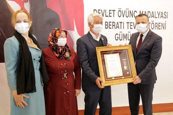 Gümüşhane’de Gazi Hasan Turgut’a devlet övünç madalyası verildi G4