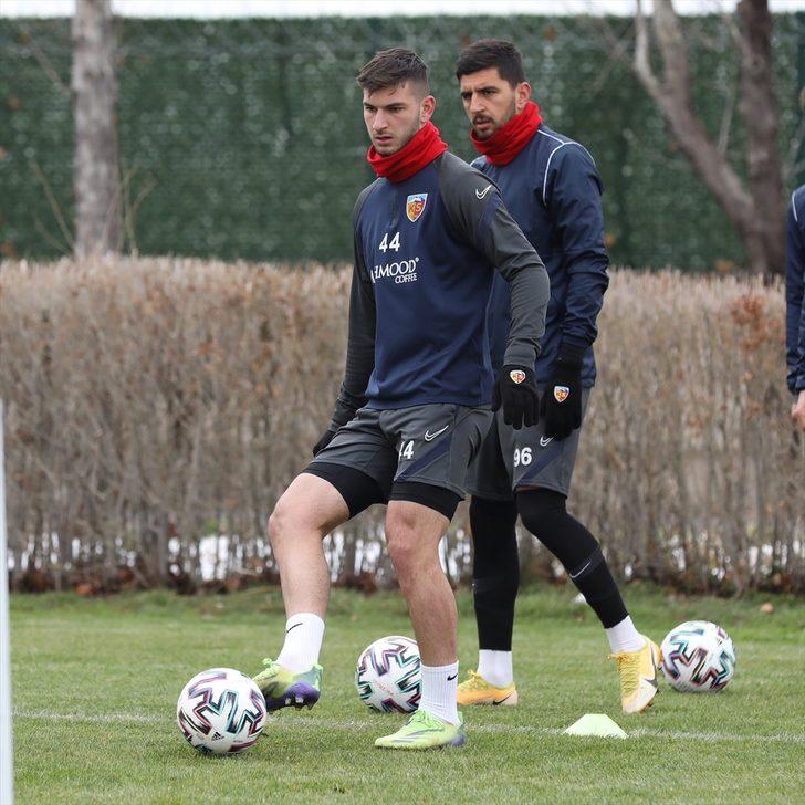 Kayserispor, Fatih Karagümrük maçının hazırlıklarını tamamladı G3