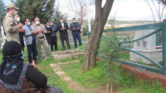 Jandarma şehit ailelerini unutmadı