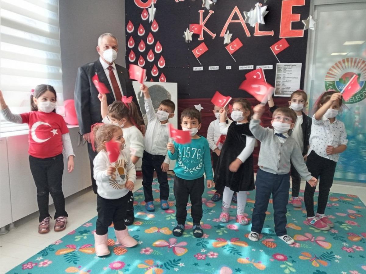 Minikler Başkan Demirtaş&rsquo;a duygu dolu anlar yaşattı