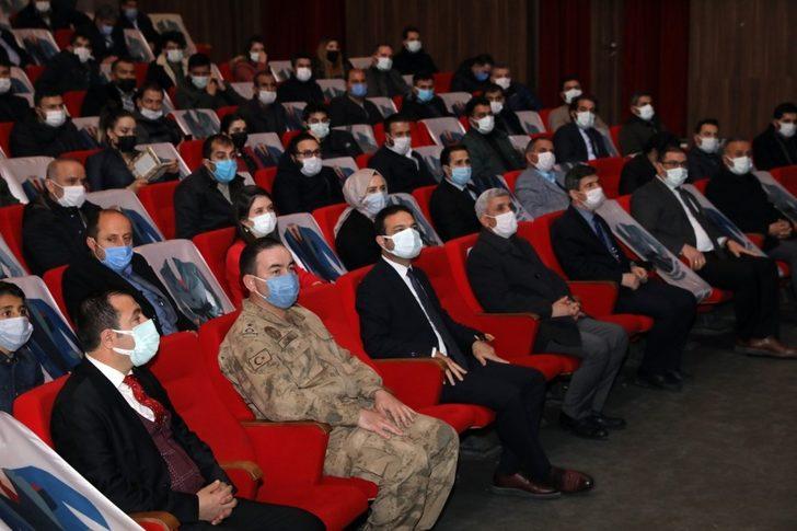 İpekyolu Belediyesi tarafından “Vanlı Ali” isimli oyun sahnelendi G4