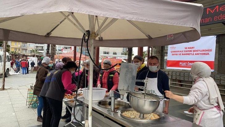 Germencik Belediyesi şehitler için lokma hayrı yaptı G4