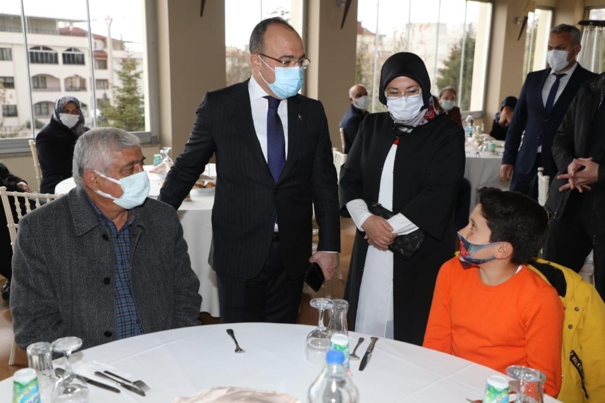 Elazığ&rsquo;da şehit ailelerine y&ouml;nelik program d&uuml;zenlendi