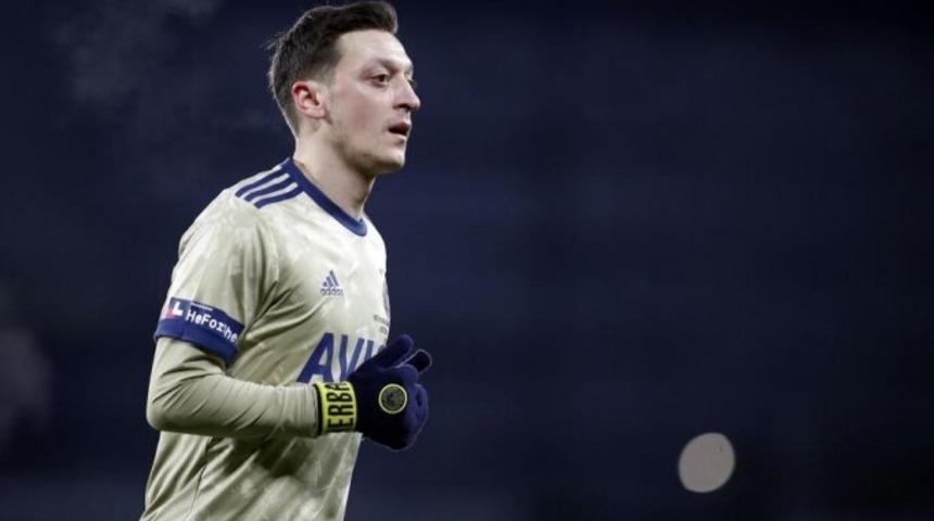 Mesut Özil: Geri dönmek için mücadeleye devam