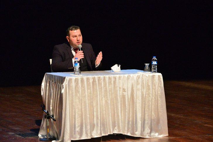 Uşak Üniversitesi, Çanakkale zaferini ve şehitleri andı G2