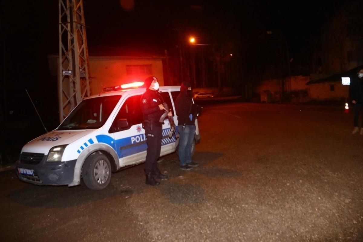 10 yıllık eşini &ouml;ld&uuml;r&uuml;p ihbar ettikten sonra kayıplara karıştı