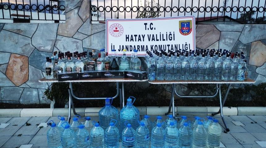 Hatay&rsquo;da ka&ccedil;ak i&ccedil;ki ve sigara ele ge&ccedil;irildi