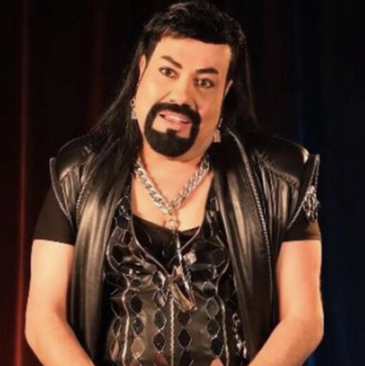 Kobra Murat peruğunu çıkarınca olanlar oldu! Bu hâliyle şoke etti G4