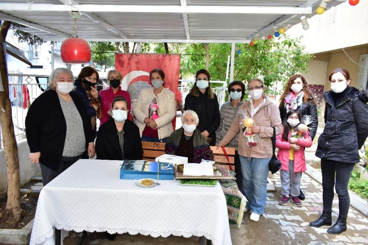 Başkan &Ccedil;alkaya&rsquo;dan şehit ailelerine ziyaret