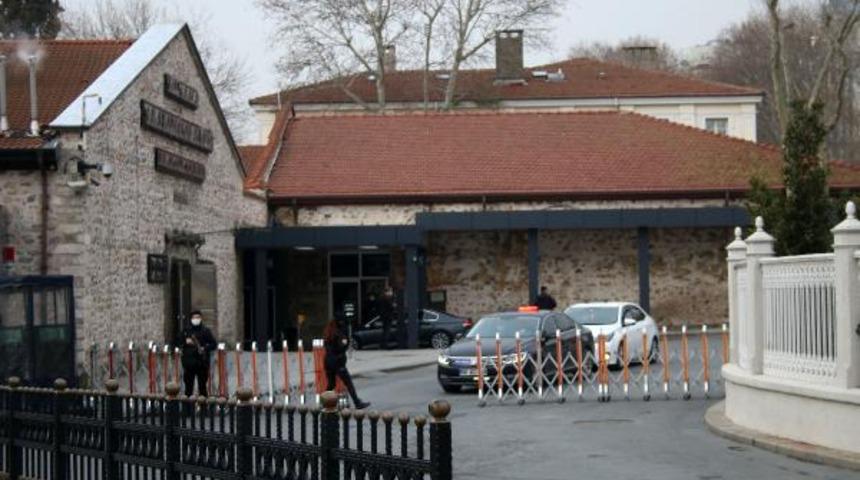 Bakan &Ccedil;avuşoğlu ile İran Dışişleri Bakanı Zarif arasında kritik g&ouml;r&uuml;şme