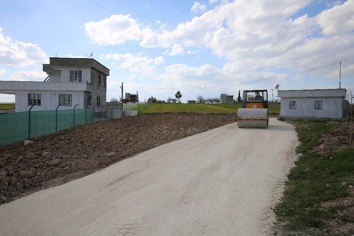 Karaköprü kırsalında yollar yenileniyor G2