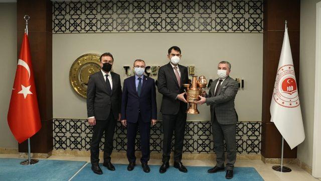 Başkan Özdemir: “İlçemiz adına önemli kazanımların olduğu bir ziyaret gerçekleştirdik”