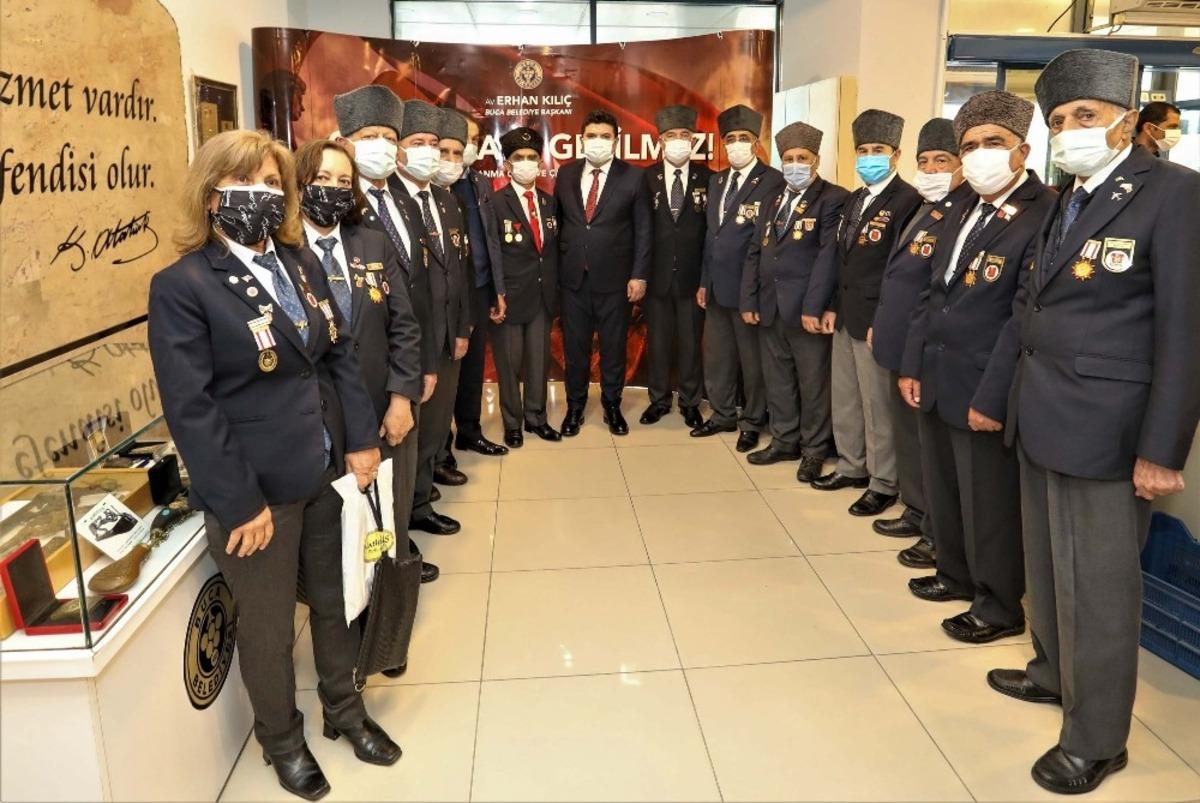 Buca&rsquo;da &Ccedil;anakkale ve şehitler g&uuml;n&uuml;