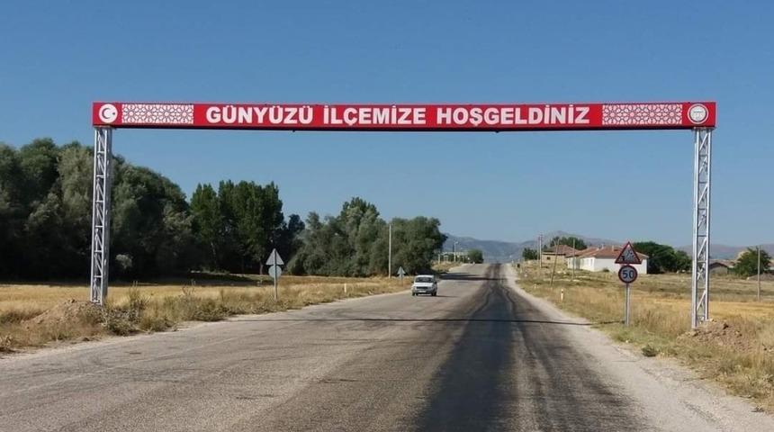 Günyüzü ilçesinde koronavirüs vakaları yeniden görülmeye başlandı