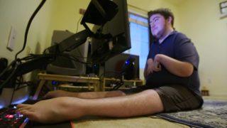 Overwatch'ta rakiplerini ayaklarıyla alt eden oyuncu: Tucker Griggs