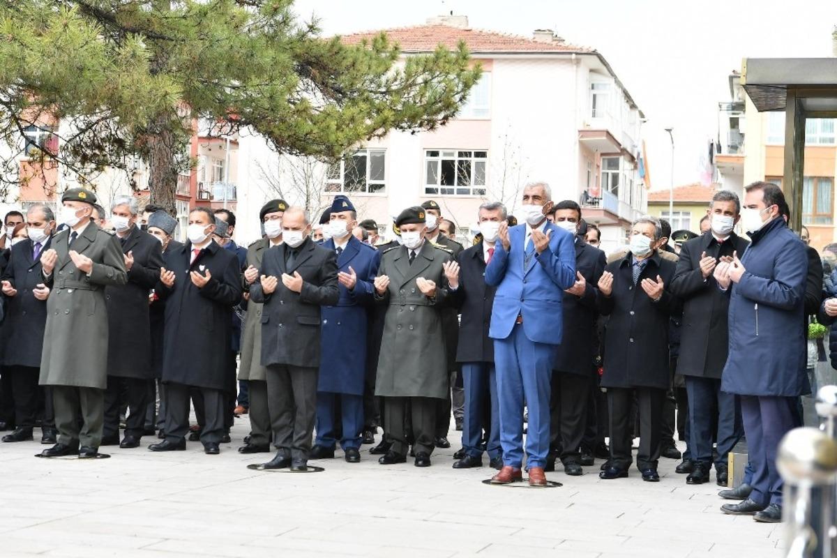 &Ccedil;anakkale şehitleri Mamak&rsquo;ta anıldı