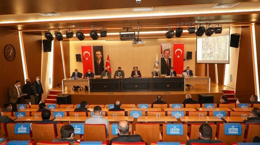 Talas’ta 15 parça taşınmaz satışta