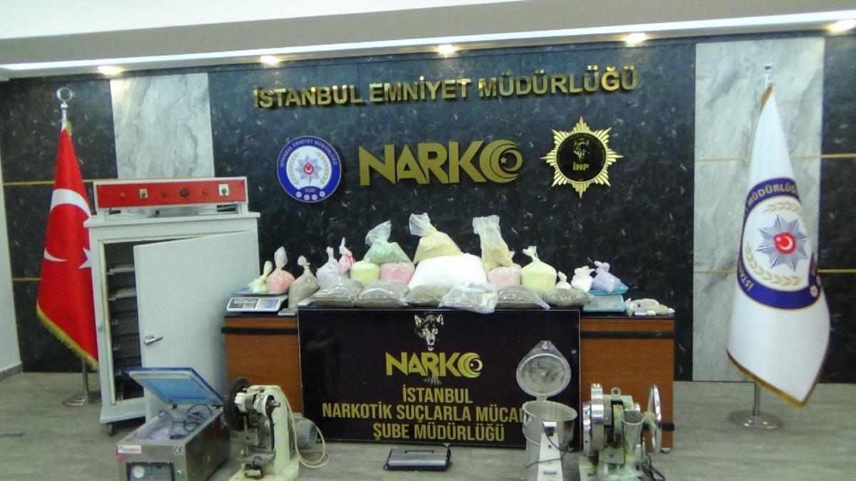 Başakşehir&rsquo;de ayakkabı imalathanesine uyuşturucu operasysonu