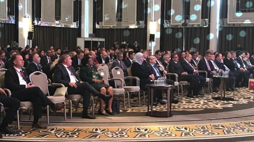 İş insanı Ulupınar&rsquo; a kalite zirvesinde anlamlı &ouml;d&uuml;l