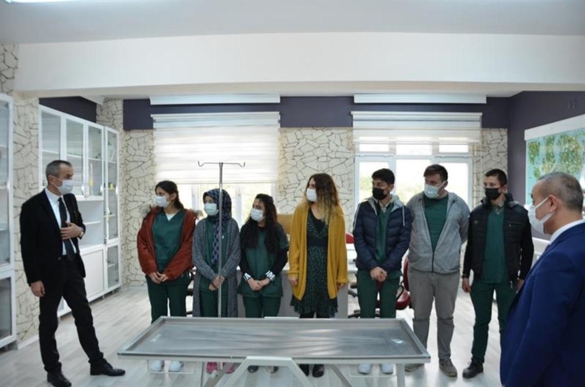 Ayvalık, tarımın geleceği gen&ccedil;lerle bir araya geldi