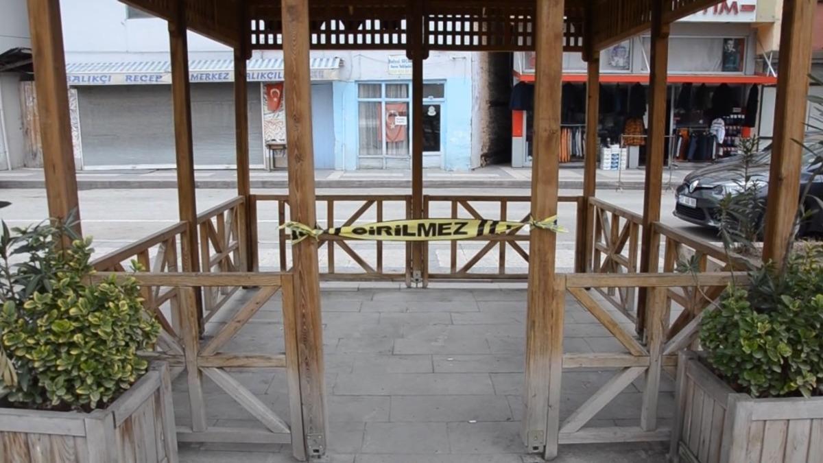 Sinop&rsquo;ta korona &ouml;nlemleri: Banklar kaldırıldı