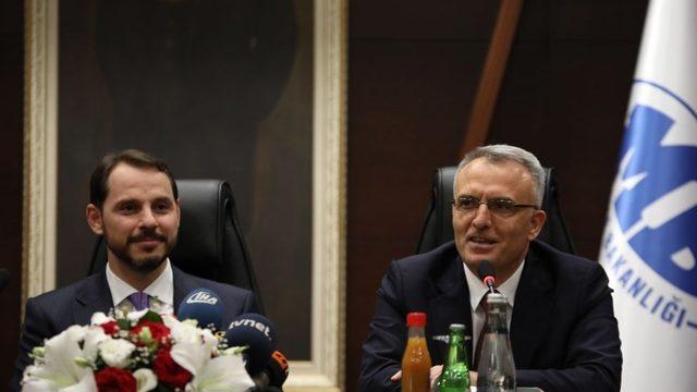 Economist Merkez Bankası Başkanı Naci Ağbal ı yazdı:  Doğru re&ccedil;eteyi uyguluyor ancak geleceği Erdoğan a bağlı  3