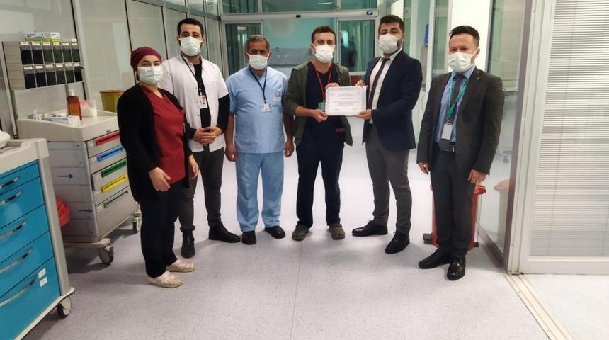Silvan’da sağlık çalışanlarına başarı belgesi verildi