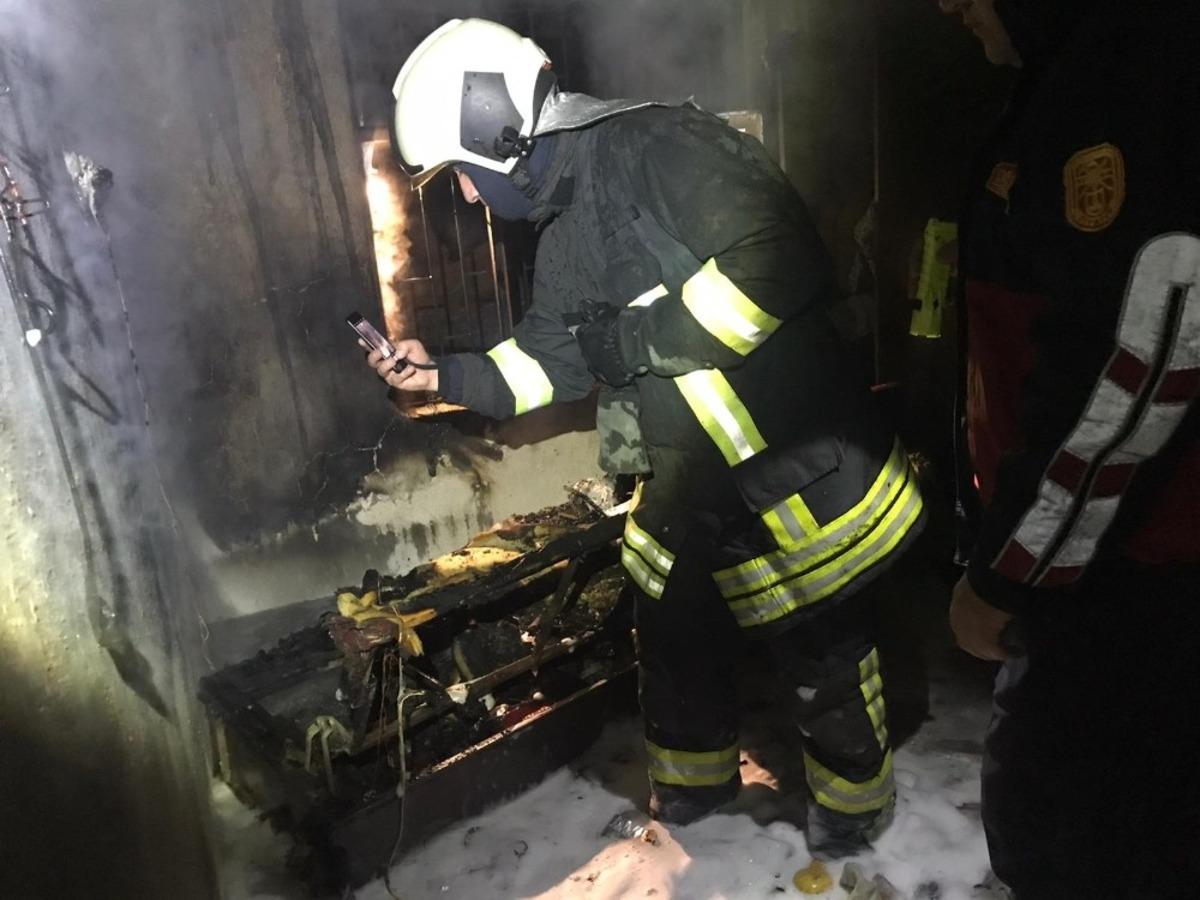 Bucak&rsquo;ta yangın: 7 kişi dumandan etkilendi