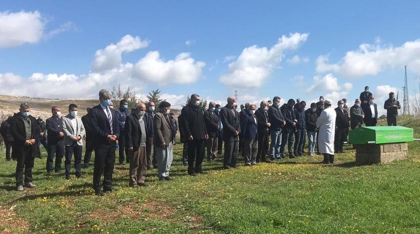 Samsatlılar Yasemin hemşireye ağlıyor